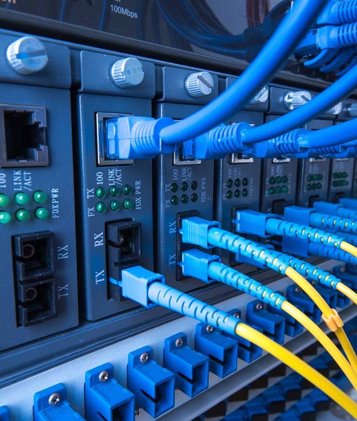 Switch con cablaggio in fibra ottica